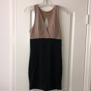Trac Nude & Black Sleeveless V-Neck Colorblock Mini Dress